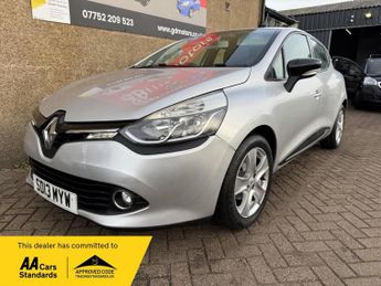 Renault Clio 1.2 16V Dynamique MediaNav Euro 5 5dr