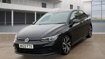 Volkswagen Golf 1.5 eTSI MHEV R-Line