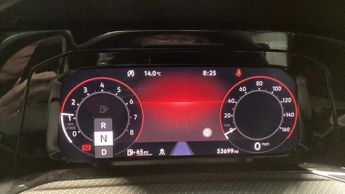 VOLKSWAGEN GOLF 1.5 eTSI MHEV R-Line