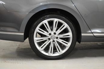 VOLKSWAGEN PASSAT 2.0 TDI BlueMotion Tech GT