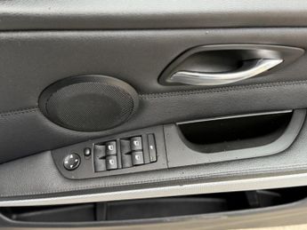 BMW 3 SERIES 2.0 320d M Sport