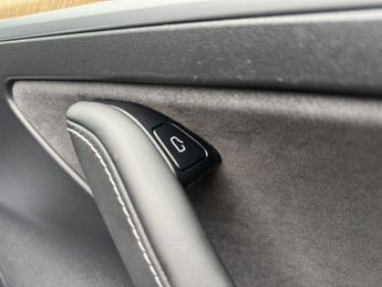 TESLA MODEL 3 (Dual Motor) Long Range