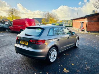 AUDI A3 1.4 TFSI CoD SE