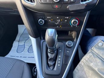 FORD FOCUS 1.5 TDCi Zetec