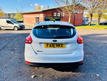 FORD FOCUS 1.5 TDCi Zetec