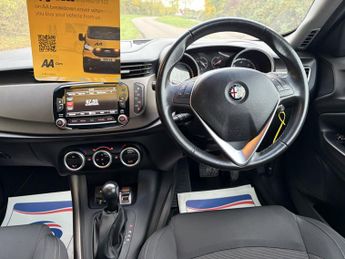 ALFA ROMEO GIULIETTA 2.0 Giulietta 2.0 Jtdm-2 175 Bhp Alfa Tct Business
