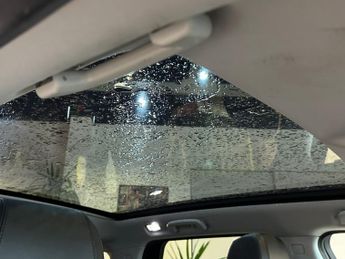 LAND ROVER DISCOVERY SPORT 2.0 TD4 HSE