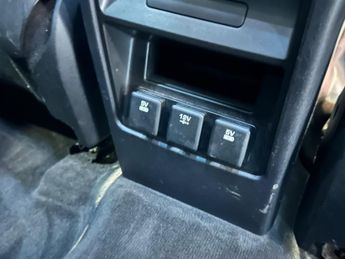 LAND ROVER DISCOVERY SPORT 2.0 TD4 HSE