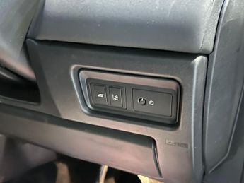 LAND ROVER DISCOVERY SPORT 2.0 TD4 HSE