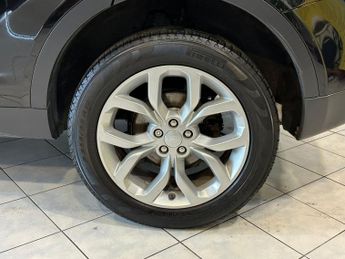 LAND ROVER DISCOVERY SPORT 2.0 TD4 HSE