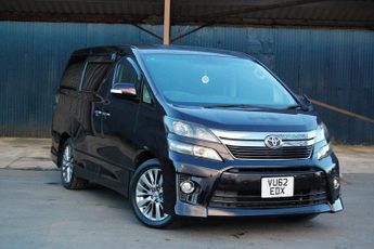 Toyota Vellfire 2.4 GOLDEN EYES