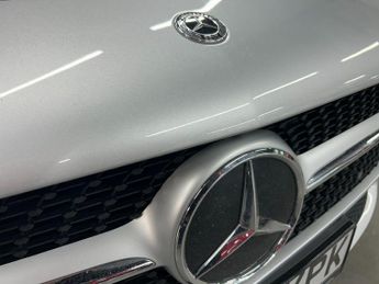 MERCEDES-BENZ A CLASS 1.3 A200 Sport