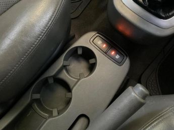 HYUNDAI TUCSON 2.0 16v CDX 4WD 5dr