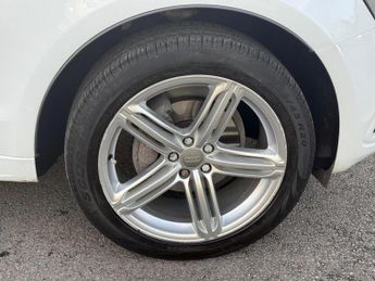 AUDI Q5 2.0 TDI S line Plus S Tronic quattro Euro 5 (s/s) 5dr
