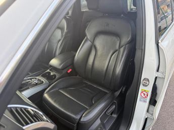 AUDI Q5 2.0 TDI S line Plus S Tronic quattro Euro 5 (s/s) 5dr