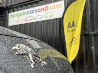 PEUGEOT 3008 1.6 e-HDi Allure