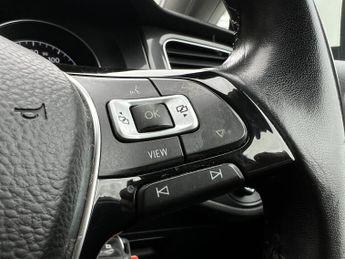 VOLKSWAGEN GOLF 1.6 TDI Match