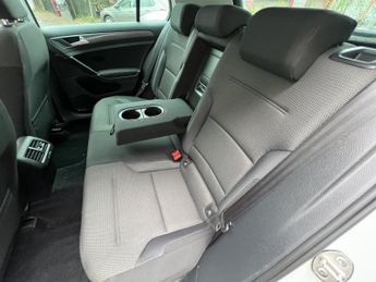 VOLKSWAGEN GOLF 1.6 TDI Match