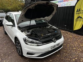VOLKSWAGEN GOLF 1.6 TDI Match