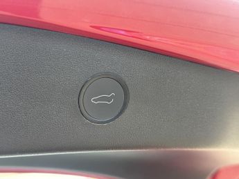 TESLA MODEL 3 Standard Range Plus