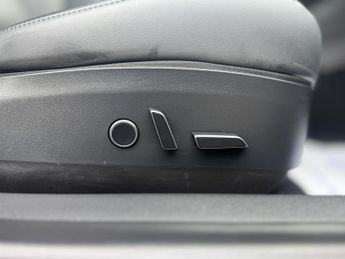 TESLA MODEL 3 Standard Range Plus