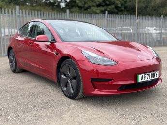 TESLA MODEL 3 Standard Range Plus