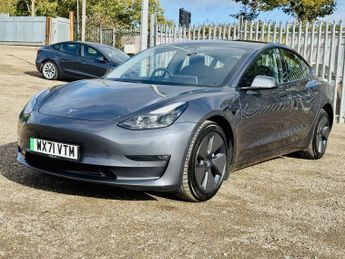 TESLA MODEL 3 (Dual Motor) Long Range