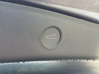 TESLA MODEL 3 (Dual Motor) Long Range