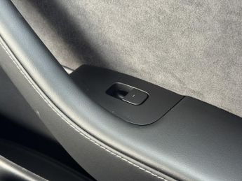 TESLA MODEL 3 (Dual Motor) Long Range