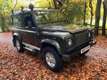 Land Rover Defender 2.4 TDCi County Hard Top SUV 4WD SWB Euro 4 3dr