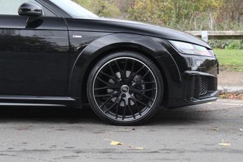AUDI TT 2.0 TFSI 40 Black Edition