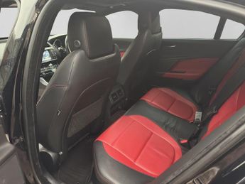 JAGUAR XE 2.0d [180] R-Sport 4dr Auto