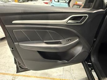 MG ZS 1.0 T-GDI Exclusive