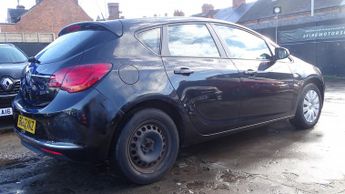 VAUXHALL ASTRA 1.6 16v Exclusiv