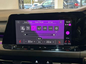 VOLKSWAGEN GOLF 2.0 TSI GTI