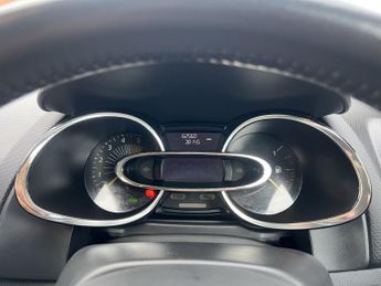 RENAULT CLIO 1.5 Dynamique S MediaNav dCi 90 EDC Auto