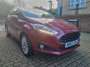 Ford Fiesta 1.0 T EcoBoost Titanium