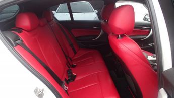 BMW 1 SERIES 1.5 118i M Sport