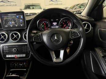 MERCEDES-BENZ A CLASS 2.1 A200d Sport