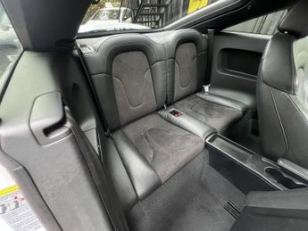 AUDI TT 2.0 TDI Black Edition