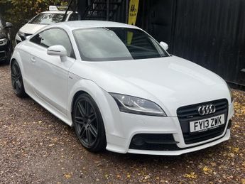 AUDI TT 2.0 TDI Black Edition