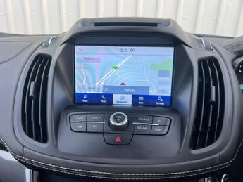 FORD KUGA 1.5T EcoBoost Vignale Auto AWD Euro 6 (s/s) 5dr