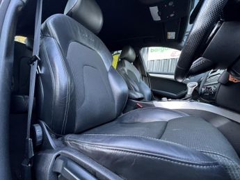 AUDI A4 AVANT 2.0 TDI S line