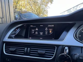 AUDI A4 AVANT 2.0 TDI S line