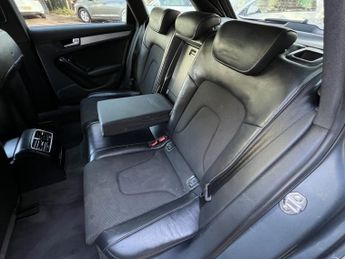 AUDI A4 AVANT 2.0 TDI S line