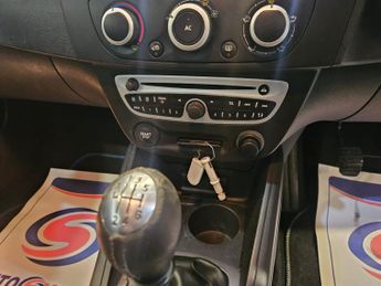 RENAULT MEGANE 1.6 16V Dynamique