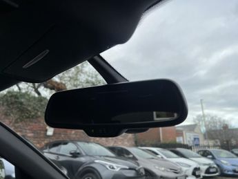 AUDI A6 AVANT 2.0 TDI Black Edition