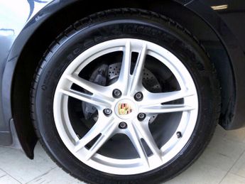 PORSCHE BOXSTER 2.9 987