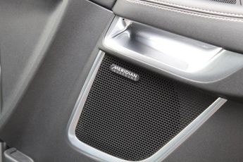 JAGUAR E-PACE 2.0 P300 MHEV 300 Sport