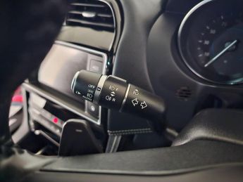 JAGUAR F-PACE 2.0 D180 R-Sport Auto AWD Euro 6 (s/s) 5dr